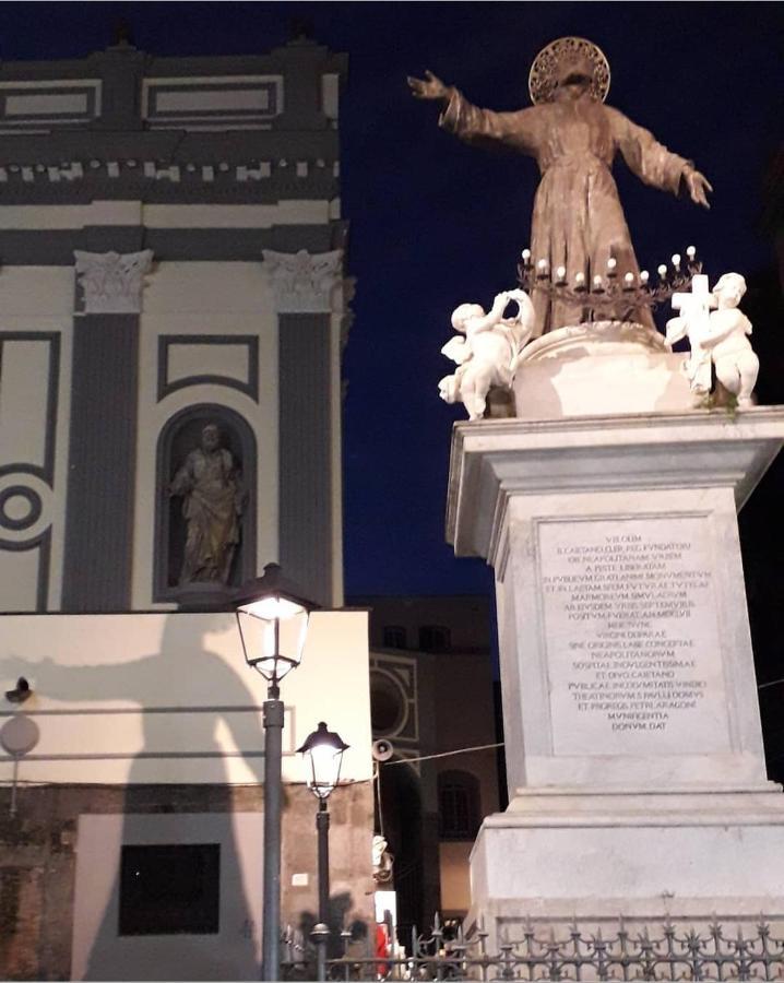 Fili Naples