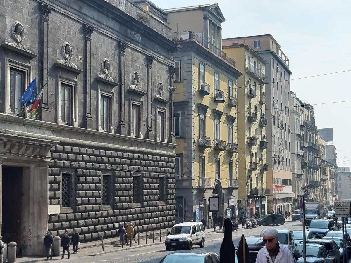 Fili Naples
